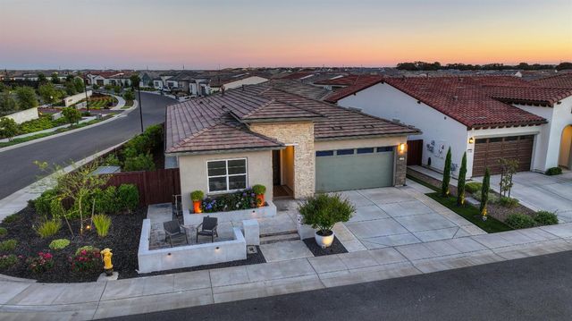 4293 Brookview Dr, Folsom, CA 95630