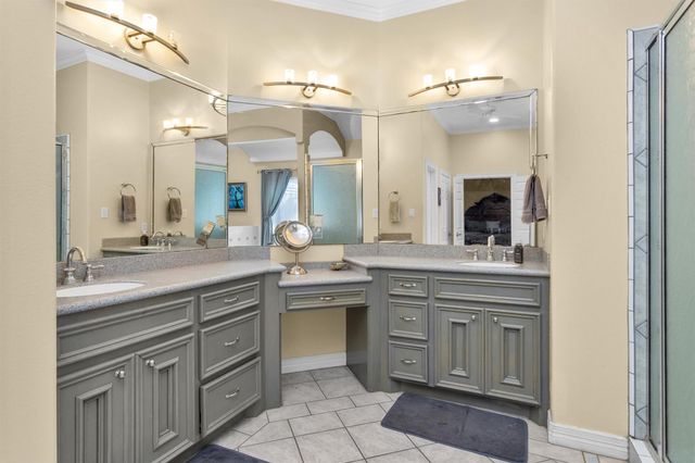 303 Beaumont Drive, Magnolia, TX 77354
