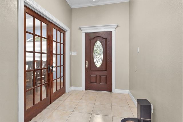 303 Beaumont Drive, Magnolia, TX 77354