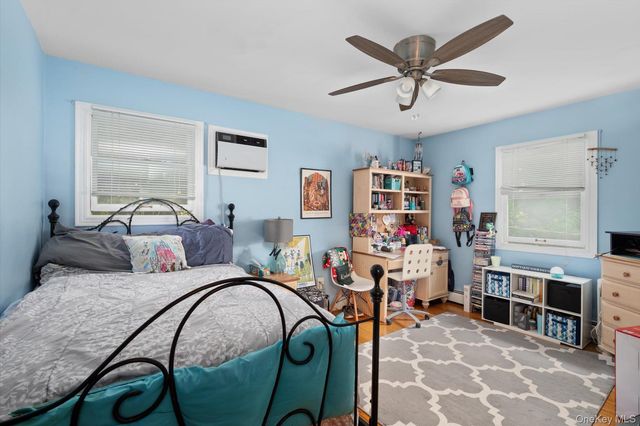 1400 Wagner Street, Wantagh, NY 11793