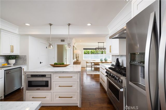1609 Ruth Lane, Newport Beach, CA 92660