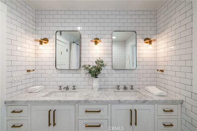 1609 Ruth Lane, Newport Beach, CA 92660