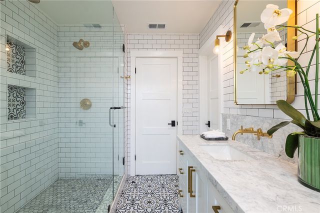 1609 Ruth Lane, Newport Beach, CA 92660
