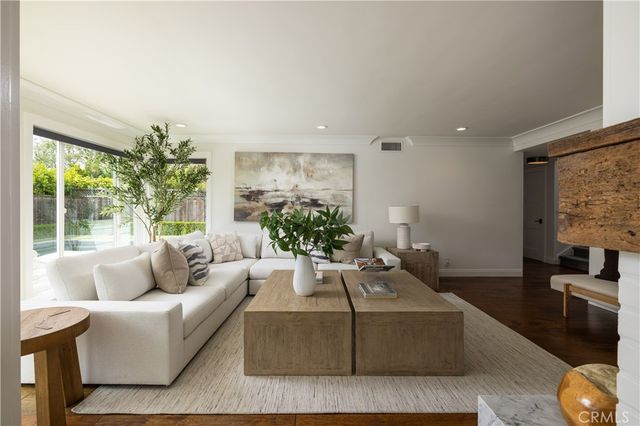 1609 Ruth Lane, Newport Beach, CA 92660
