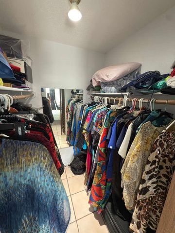 1825 W 44th Pl 208, Hialeah, FL 33012