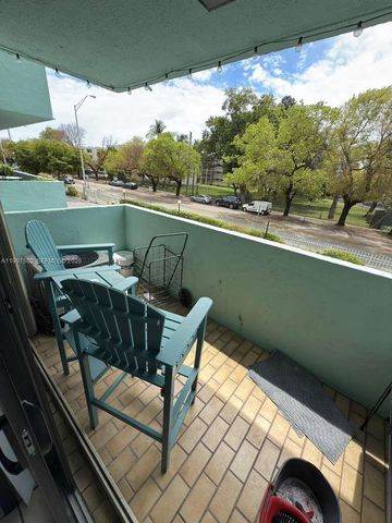 1825 W 44th Pl 208, Hialeah, FL 33012