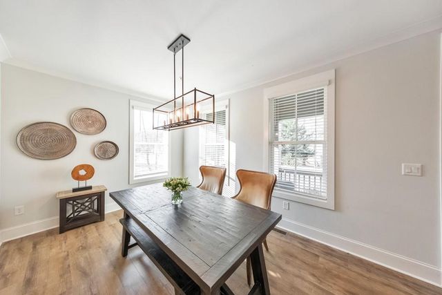 320 Oak Arms Way, Woodstock, GA 30188