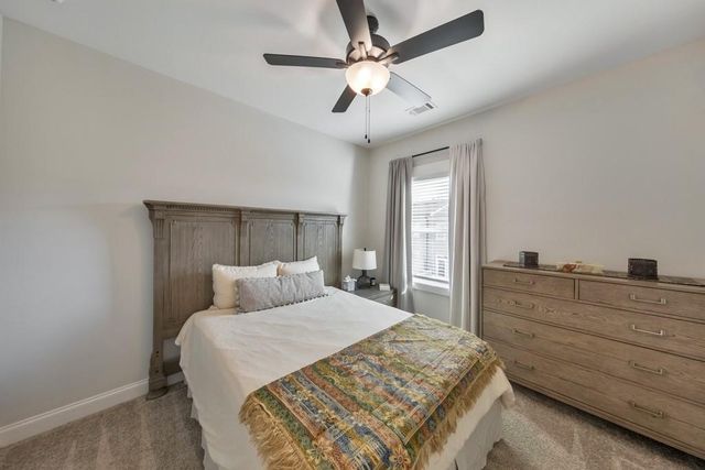 320 Oak Arms Way, Woodstock, GA 30188