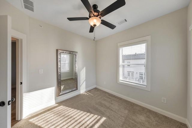 320 Oak Arms Way, Woodstock, GA 30188