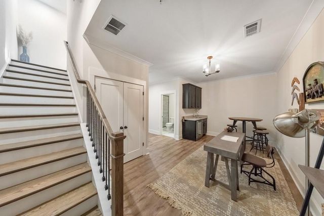 320 Oak Arms Way, Woodstock, GA 30188