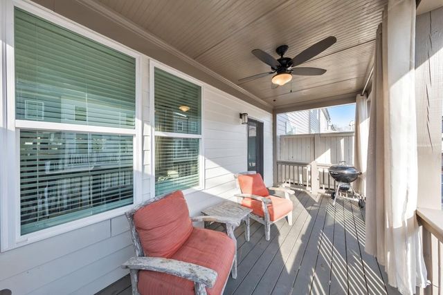 320 Oak Arms Way, Woodstock, GA 30188