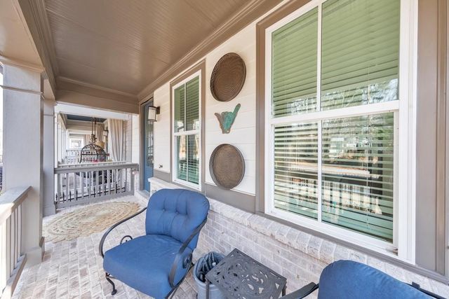 320 Oak Arms Way, Woodstock, GA 30188