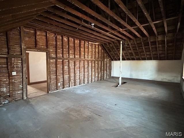 5001 Point Road, Washington, MO 63090