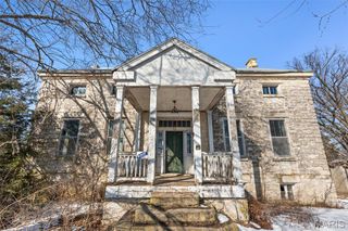 5001 Point Road, Washington, MO 63090