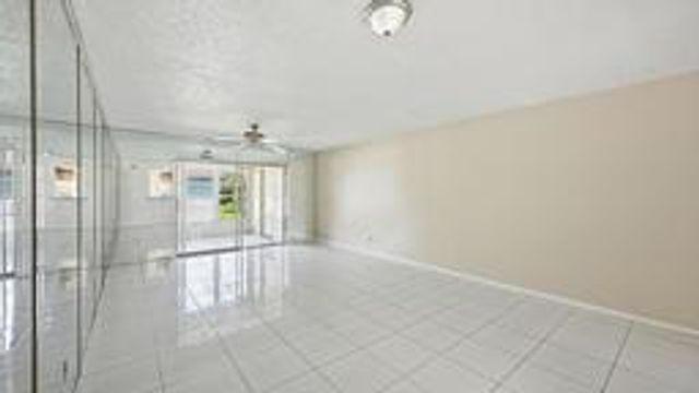 6525 S Oriole Boulevard, Delray Beach, FL 33446