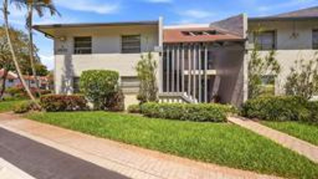 6525 S Oriole Boulevard, Delray Beach, FL 33446