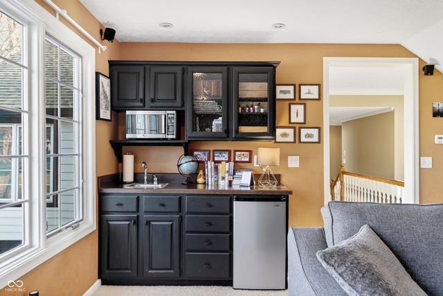 2444 Hawthorn Place, Noblesville, IN 46062