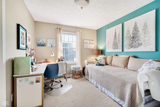 2444 Hawthorn Place, Noblesville, IN 46062