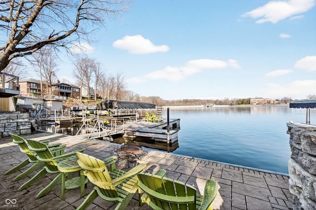 2444 Hawthorn Place, Noblesville, IN 46062