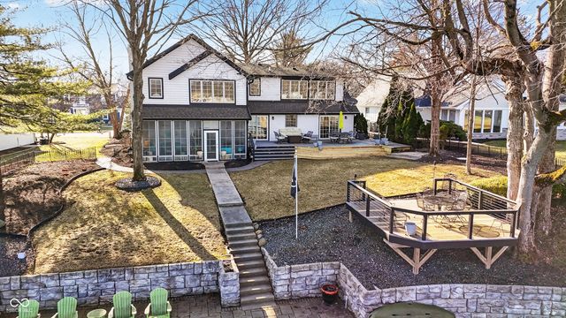 2444 Hawthorn Place, Noblesville, IN 46062