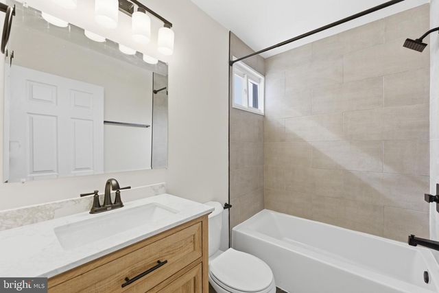 923 RIDGEWAY ST, Gloucester City, NJ 08030