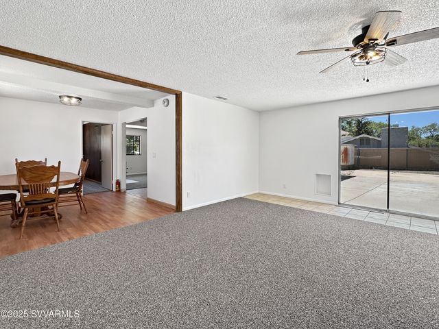 3219 N MANOR Road, Flagstaff, AZ 86004