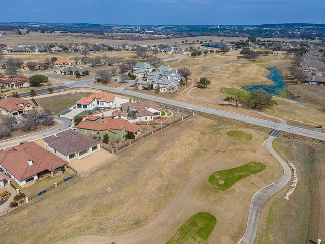 2013 W Toscano Way, Kerrville, TX 78028