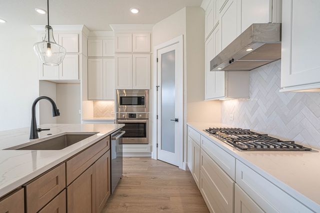 2013 W Toscano Way, Kerrville, TX 78028