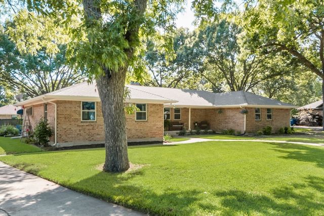 5003 Natchez Drive, Sachse, TX 75048