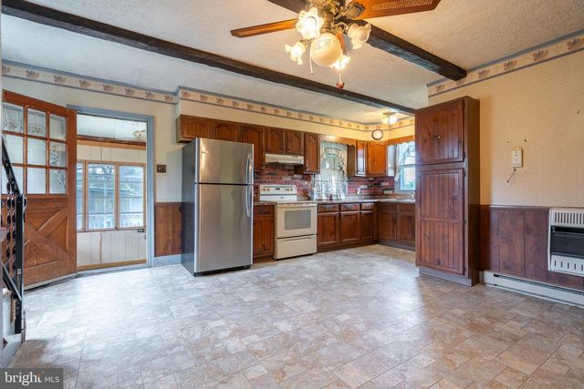 1470 S OLD BETHLEHEM PIKE, Quakertown, PA 18951