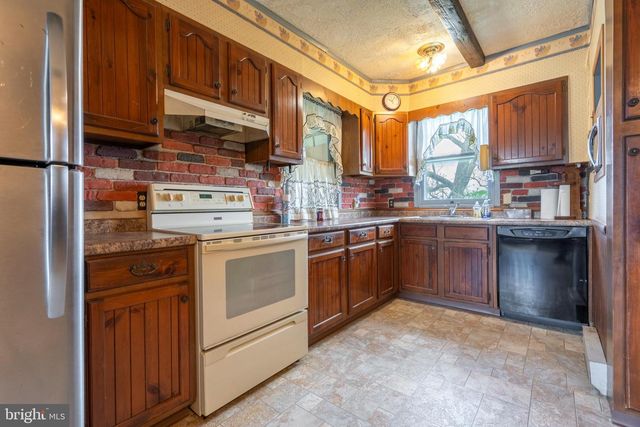 1470 S OLD BETHLEHEM PIKE, Quakertown, PA 18951