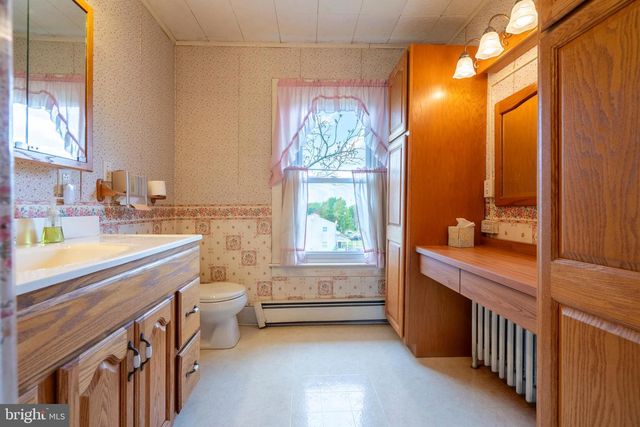 1470 S OLD BETHLEHEM PIKE, Quakertown, PA 18951