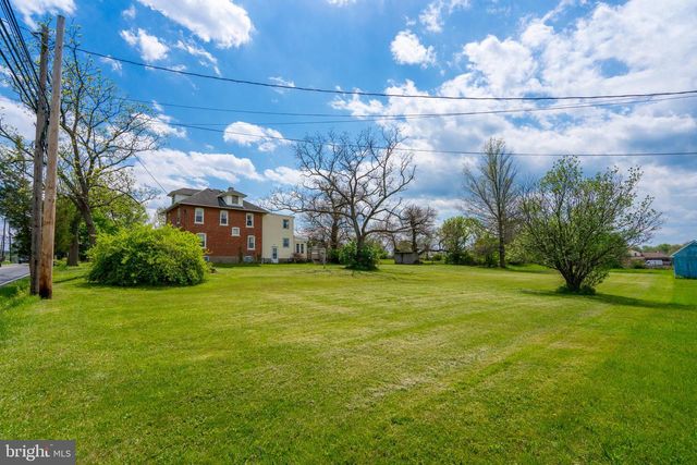 1470 S OLD BETHLEHEM PIKE, Quakertown, PA 18951