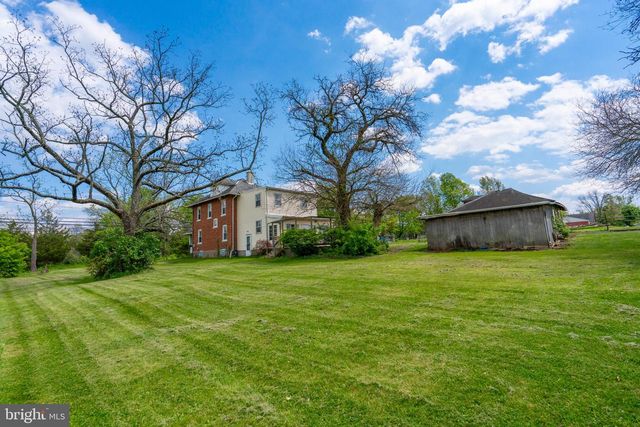 1470 S OLD BETHLEHEM PIKE, Quakertown, PA 18951