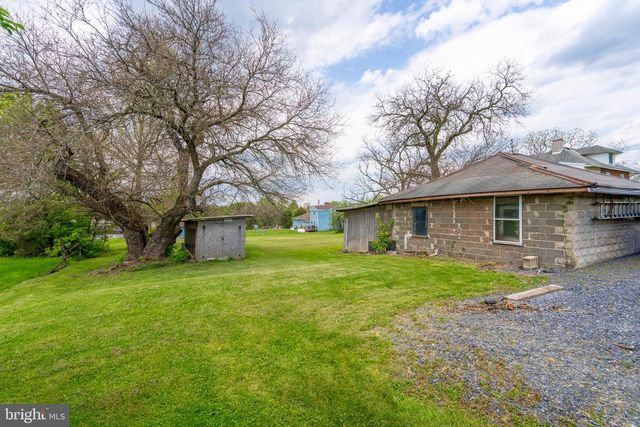1470 S OLD BETHLEHEM PIKE, Quakertown, PA 18951