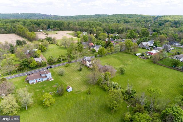 1470 S OLD BETHLEHEM PIKE, Quakertown, PA 18951