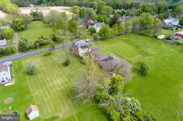 1470 S OLD BETHLEHEM PIKE, Quakertown, PA 18951