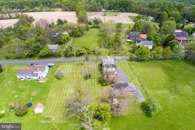1470 S OLD BETHLEHEM PIKE, Quakertown, PA 18951