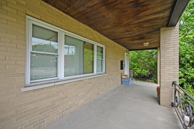 3305 Queen City Avenue, Cincinnati, OH 45238