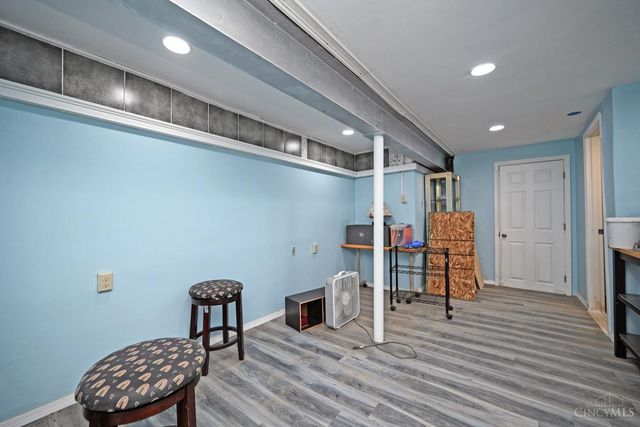 3305 Queen City Avenue, Cincinnati, OH 45238