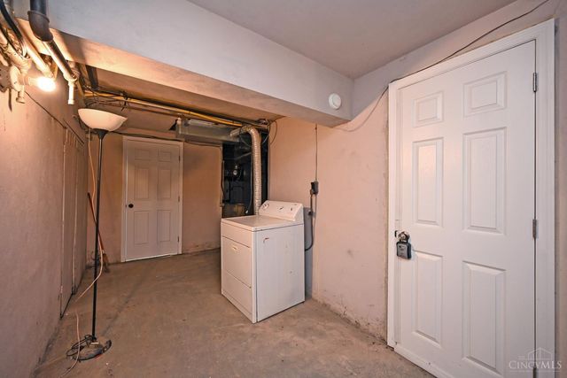 3305 Queen City Avenue, Cincinnati, OH 45238