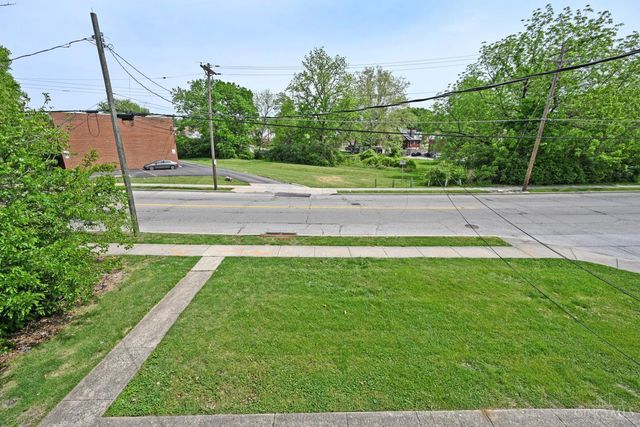 3305 Queen City Avenue, Cincinnati, OH 45238
