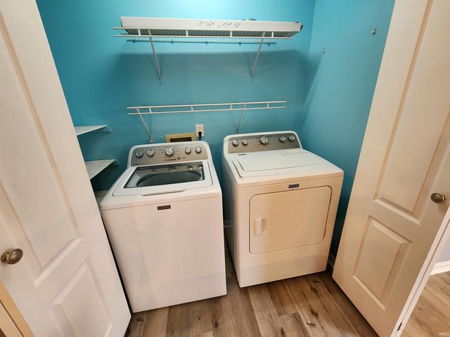 5055 Shenandoah Avenue, Newburgh, IN 47630
