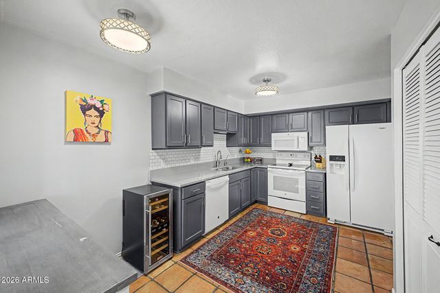 1622 E BORGHESE Place, Phoenix, AZ 85016