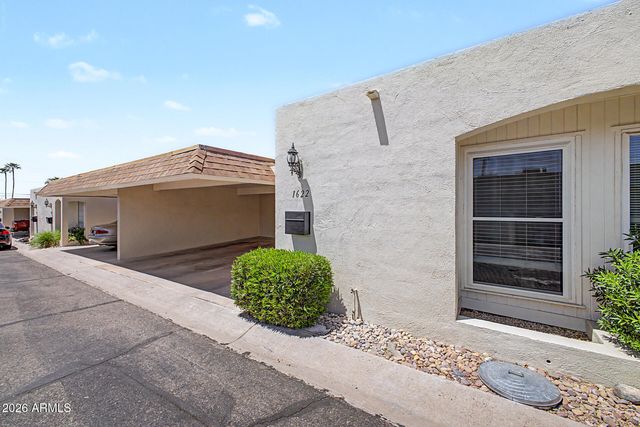 1622 E BORGHESE Place, Phoenix, AZ 85016