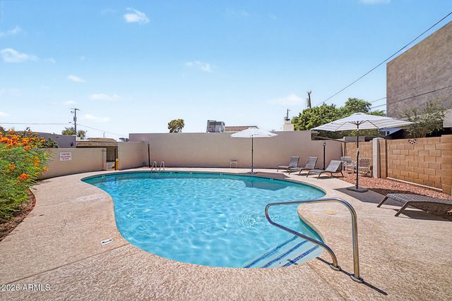1622 E BORGHESE Place, Phoenix, AZ 85016
