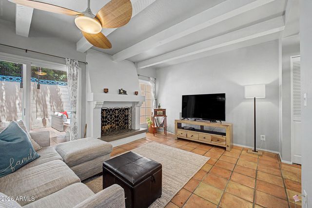 1622 E BORGHESE Place, Phoenix, AZ 85016