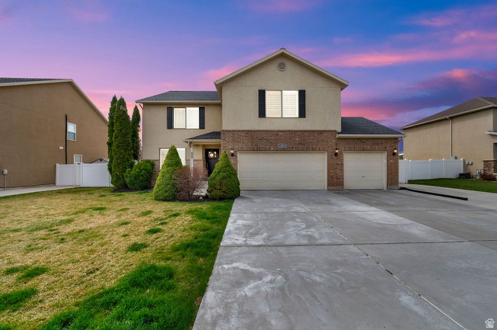 282 BEAUMONT DR, Kaysville, UT 84037