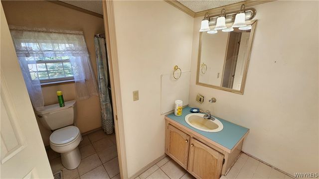 20 Calla Way, Cheektowaga, NY 14225
