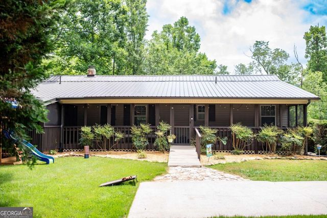 33 Pigeon Creek Drive, Blue Ridge, GA 30513